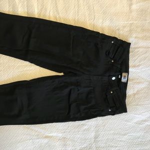 Paige verdugo ultra skinny jean. Black. size 29.